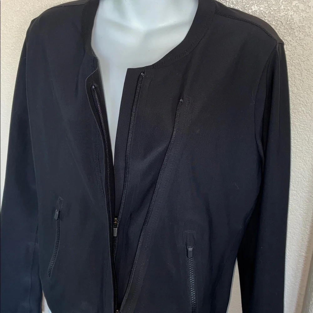 ATHLETA Black Jacket, Edgy & Sleek, offset zipper detail, lightweight. L - Picture 5 of 16